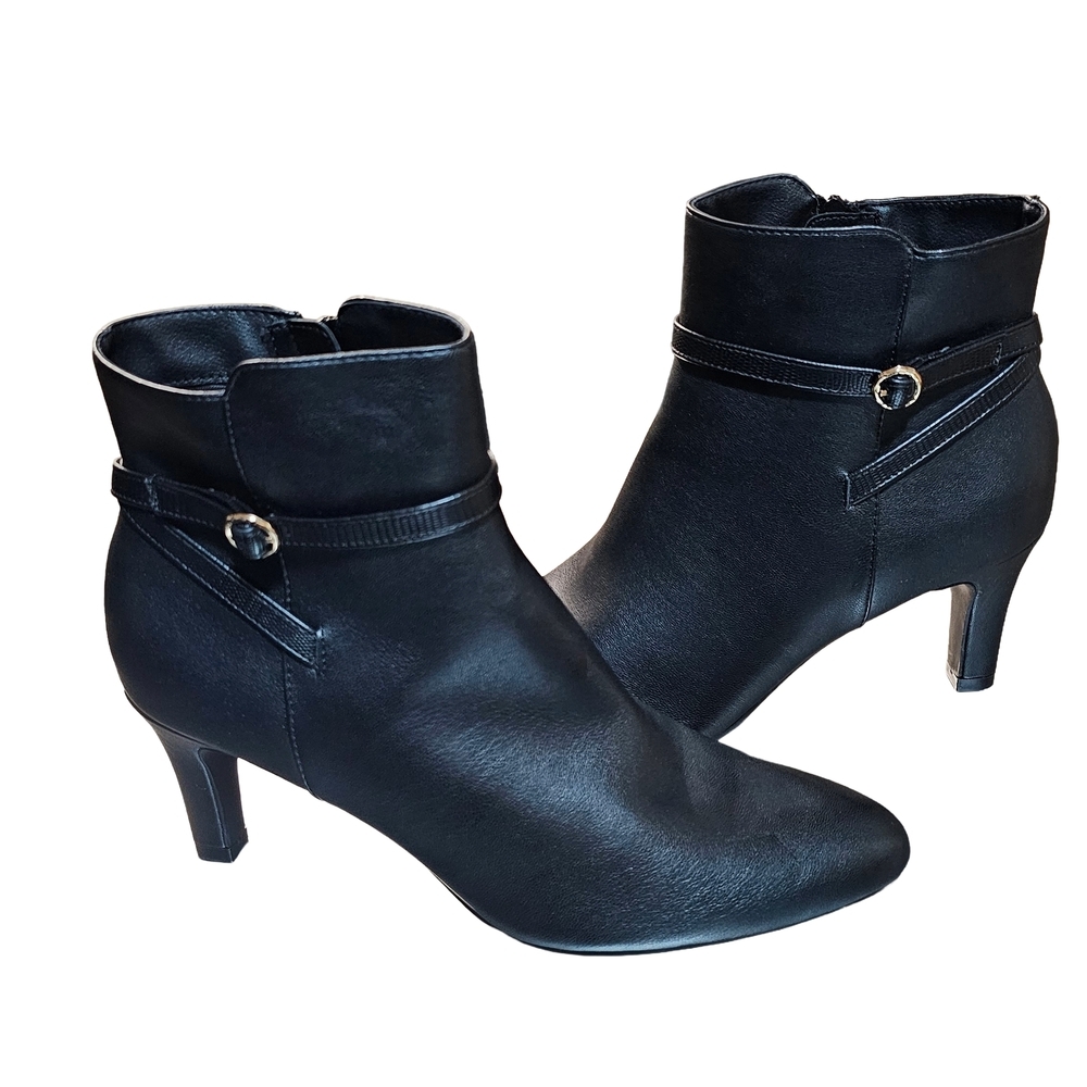 Life Stride Guild Ankle Booties | Women's Size 9.5 M | Black Faux Leather